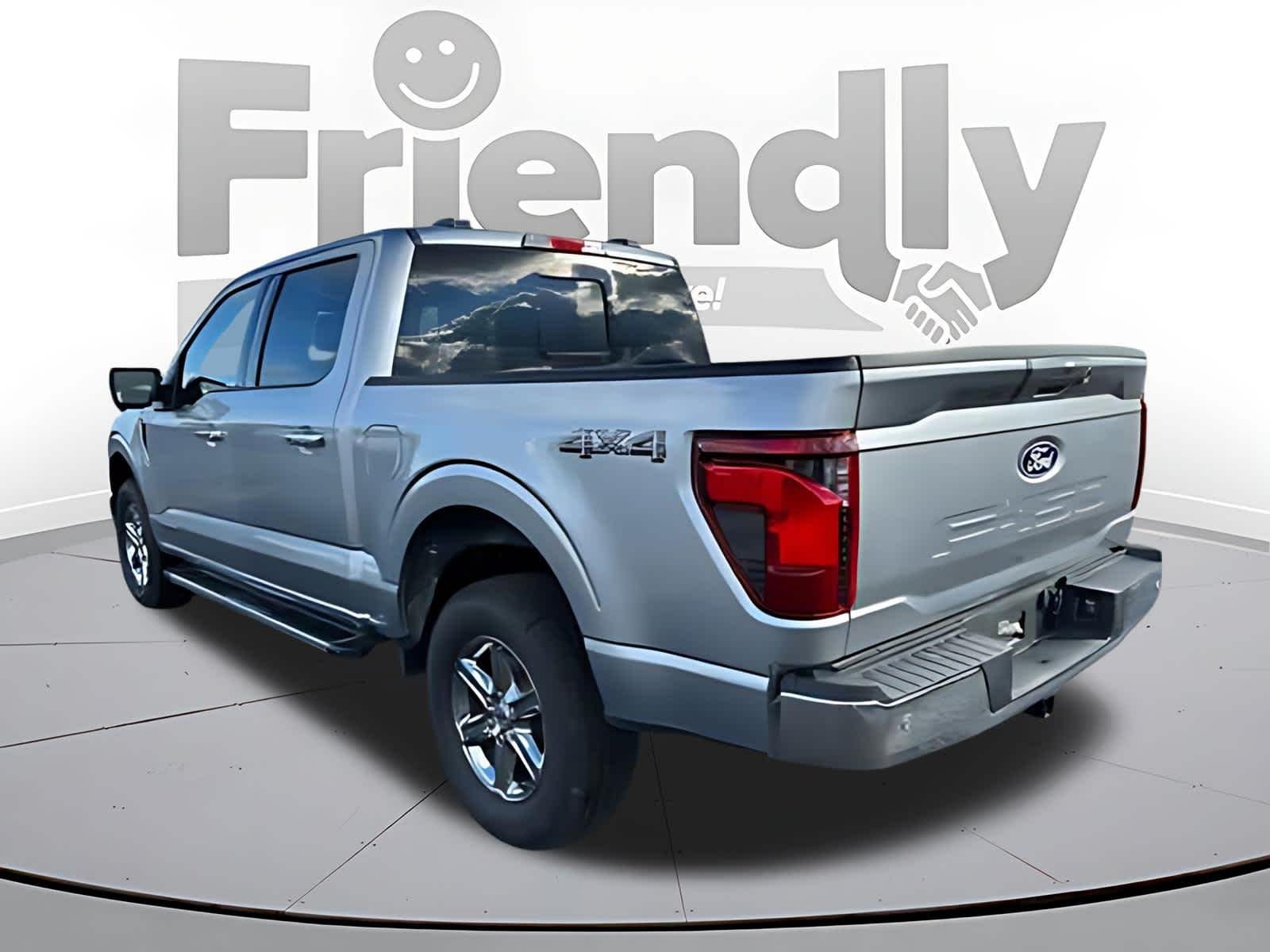 2025 Ford F-150 XLT - Photo 4