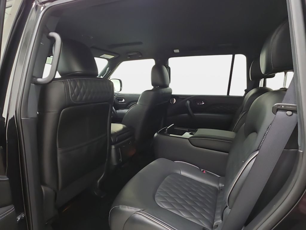 2024 INFINITI QX80 Sensory 4WD - Photo 10