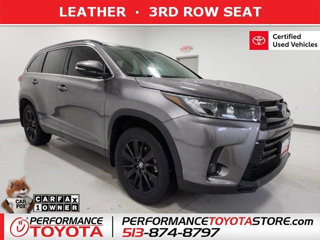 2019 Toyota Highlander SE 4x4 V6's photo