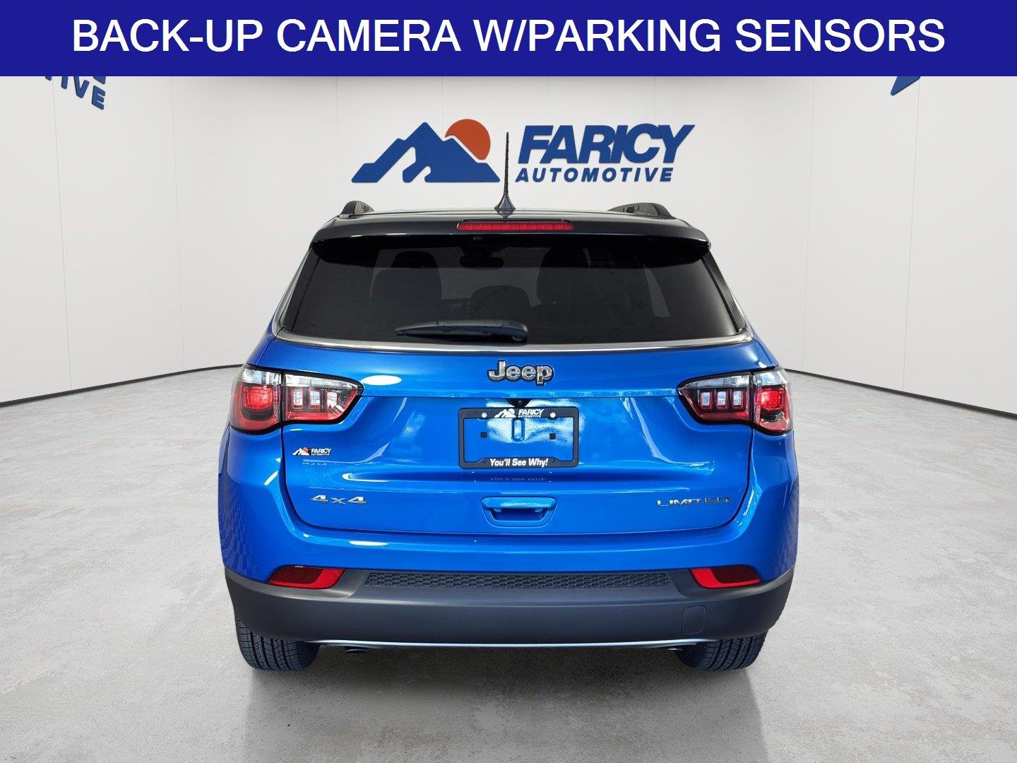 Used 2023 Laser Blue Pearlcoat Jeep Limited image 6