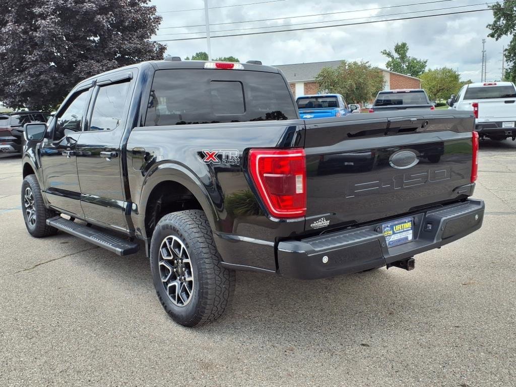 2022 Ford F-150 XLT photo 4