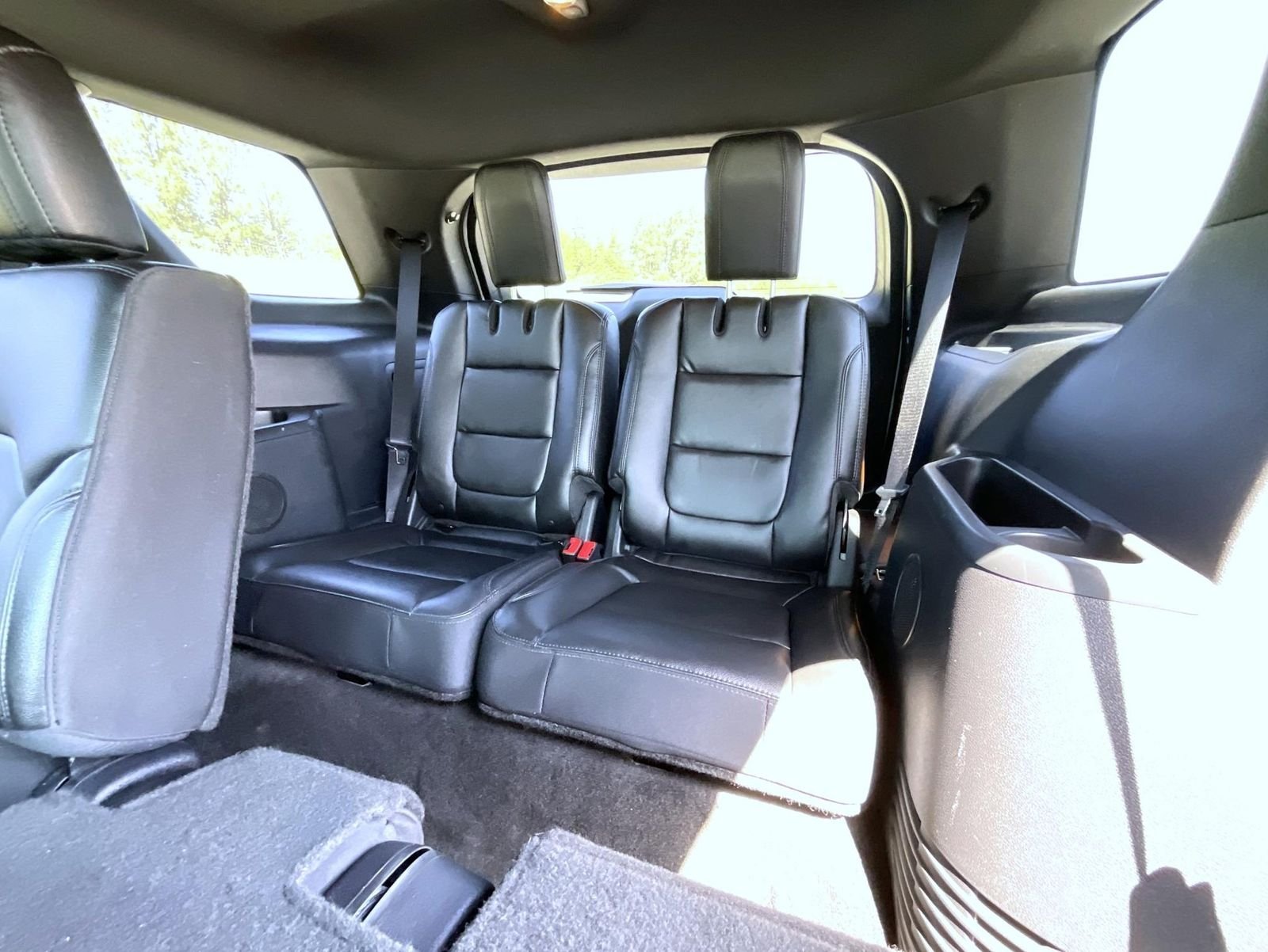 Used 2017 White Ford XLT image 21