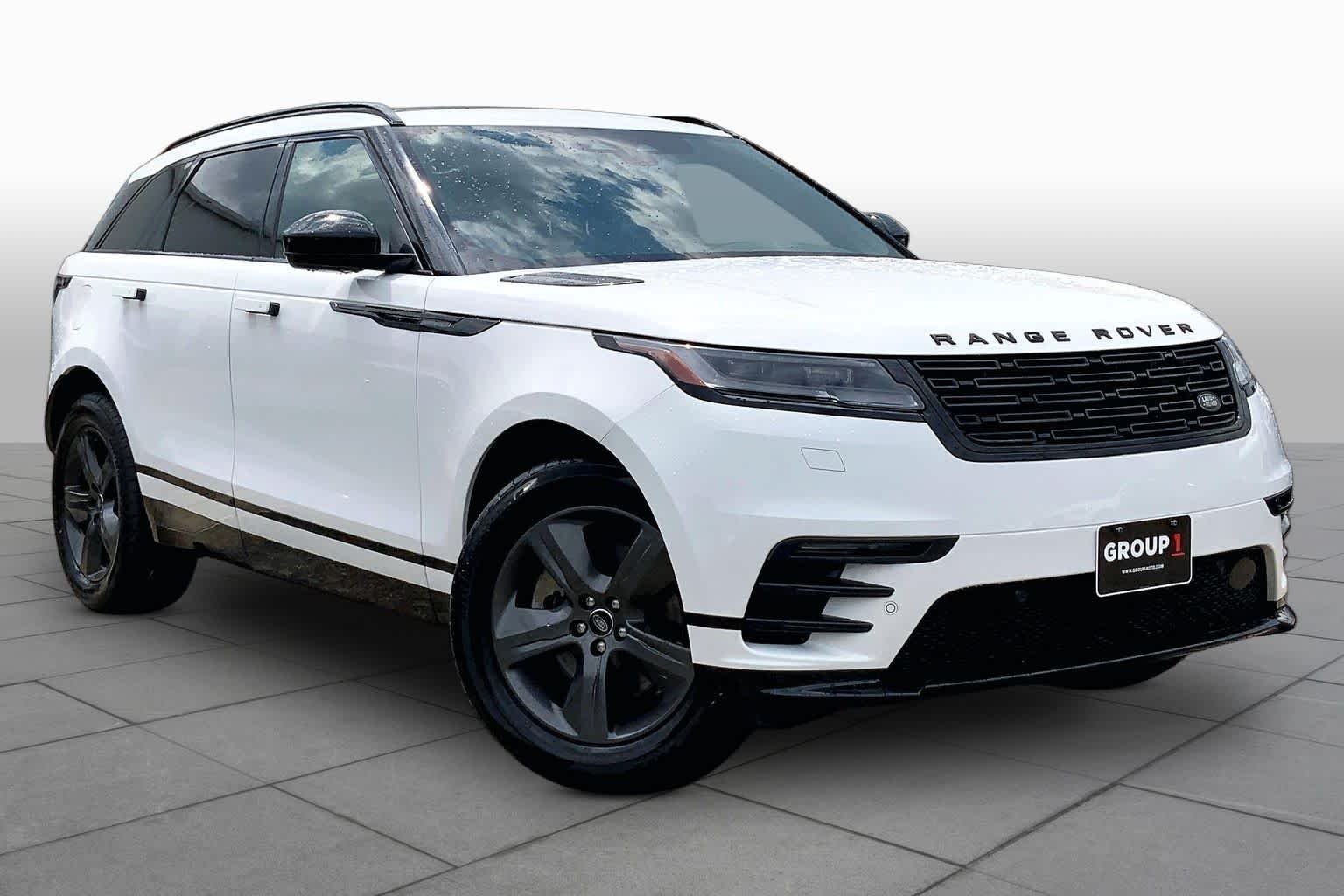 Used 2025 Fuji White Land Rover Dynamic SE image 3
