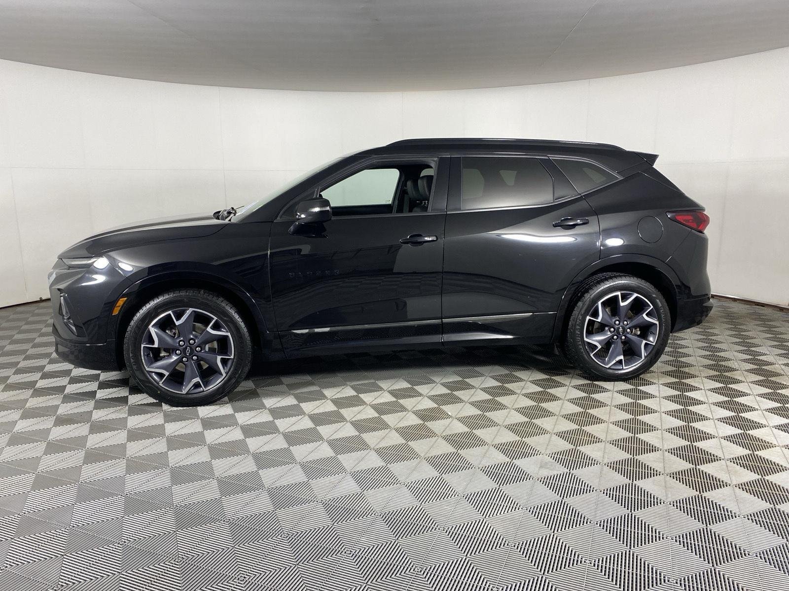 Used 2021 Black Chevrolet RS image 7