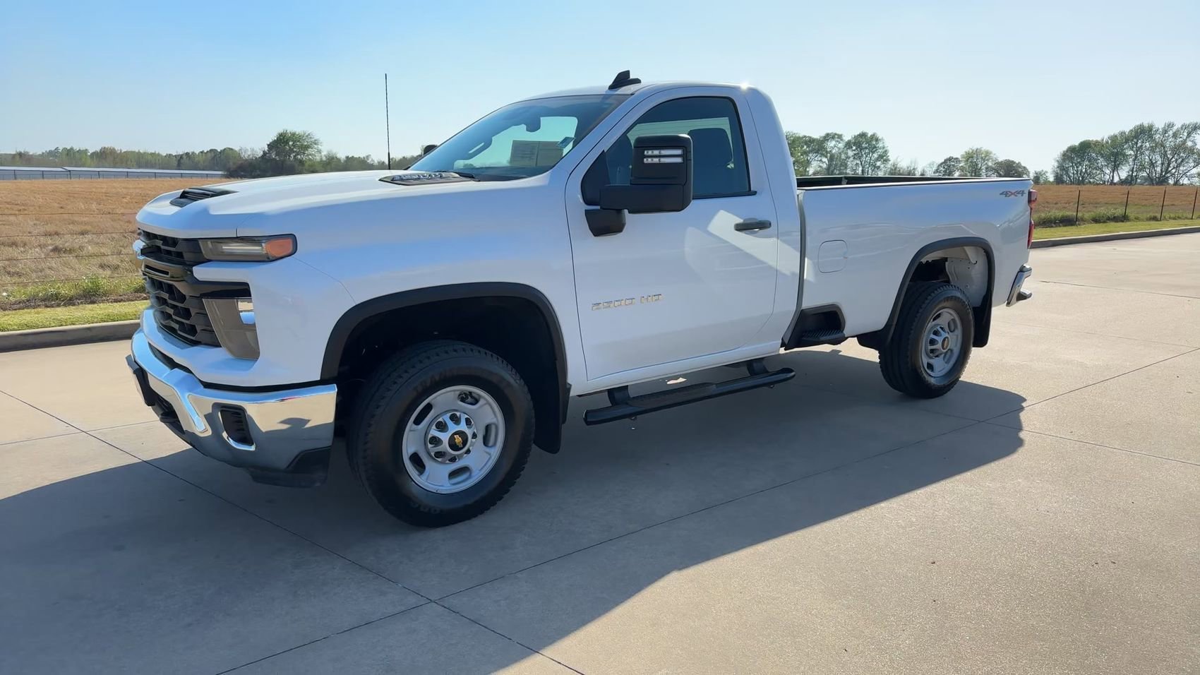 Used 2025 Summit White Chevrolet Work Truck image 4
