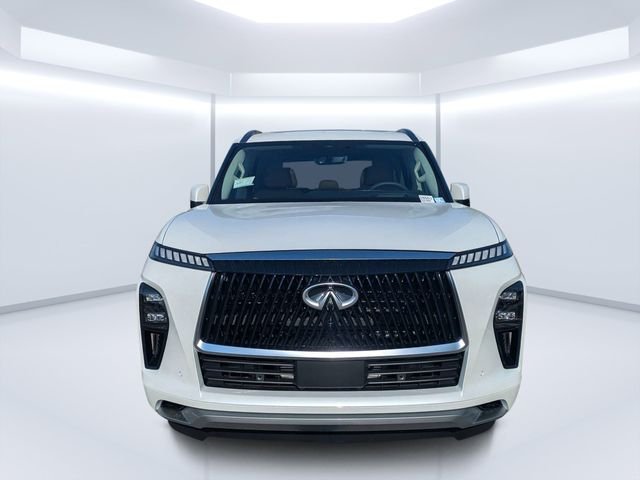 New 2026 RADIANT WHITE INFINITI Luxe 2WD image 8