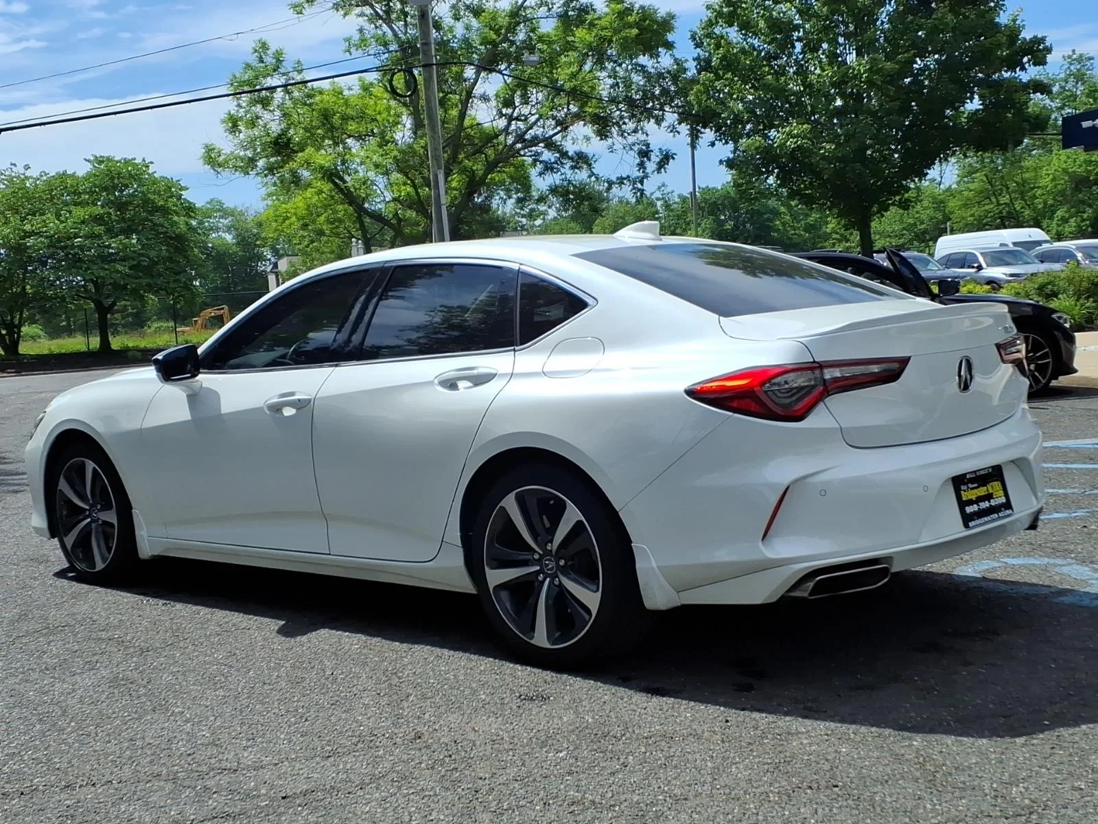 Used 2024 Platinum White Pearl Acura TECH image 6