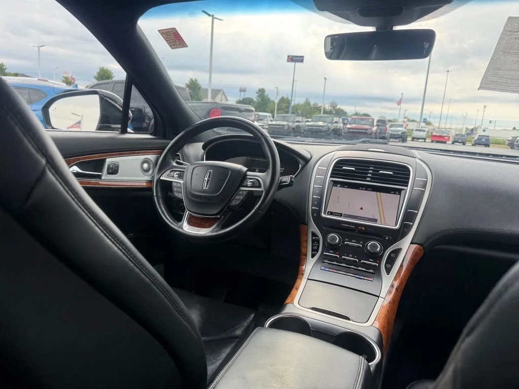 Used 2019 Black Lincoln Reserve image 60