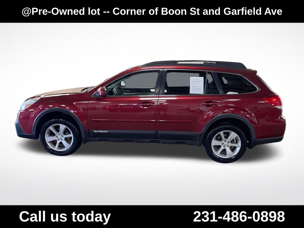 Used 2014 Red Subaru 2.5i Premium image 2