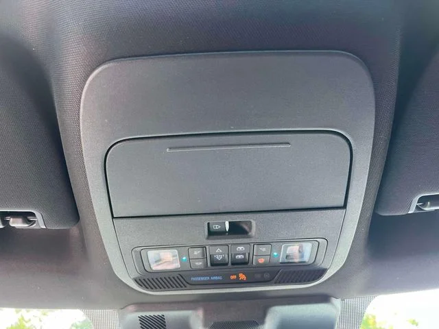 Certified Used 2024 Oxford White Ford XLT image 35