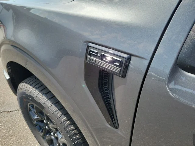 New 2026 Carbonized Gray Metallic Ford XLT image 12