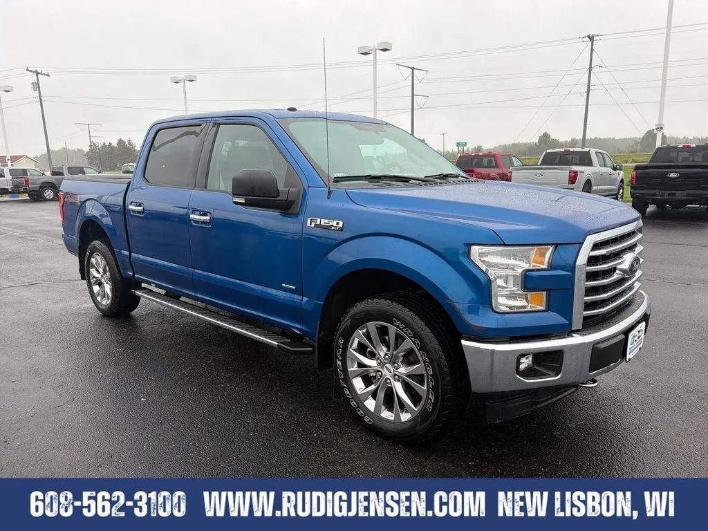 Used 2017 Blue Ford XLT image 7