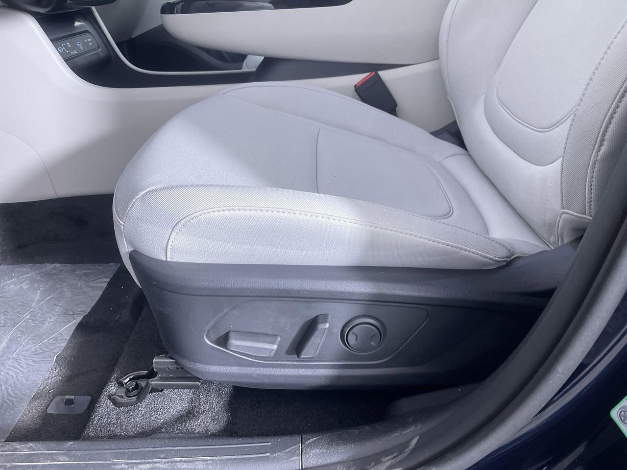 New 2026 Deep Sea Hyundai SEL image 23
