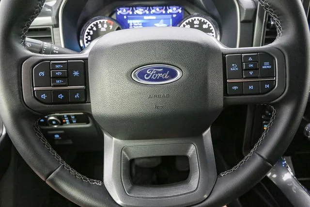 Used 2023 Silver Ford XLT image 31