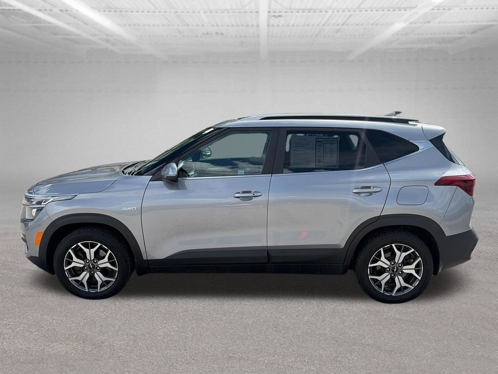 Used 2022 Steel Gray Kia EX image 4