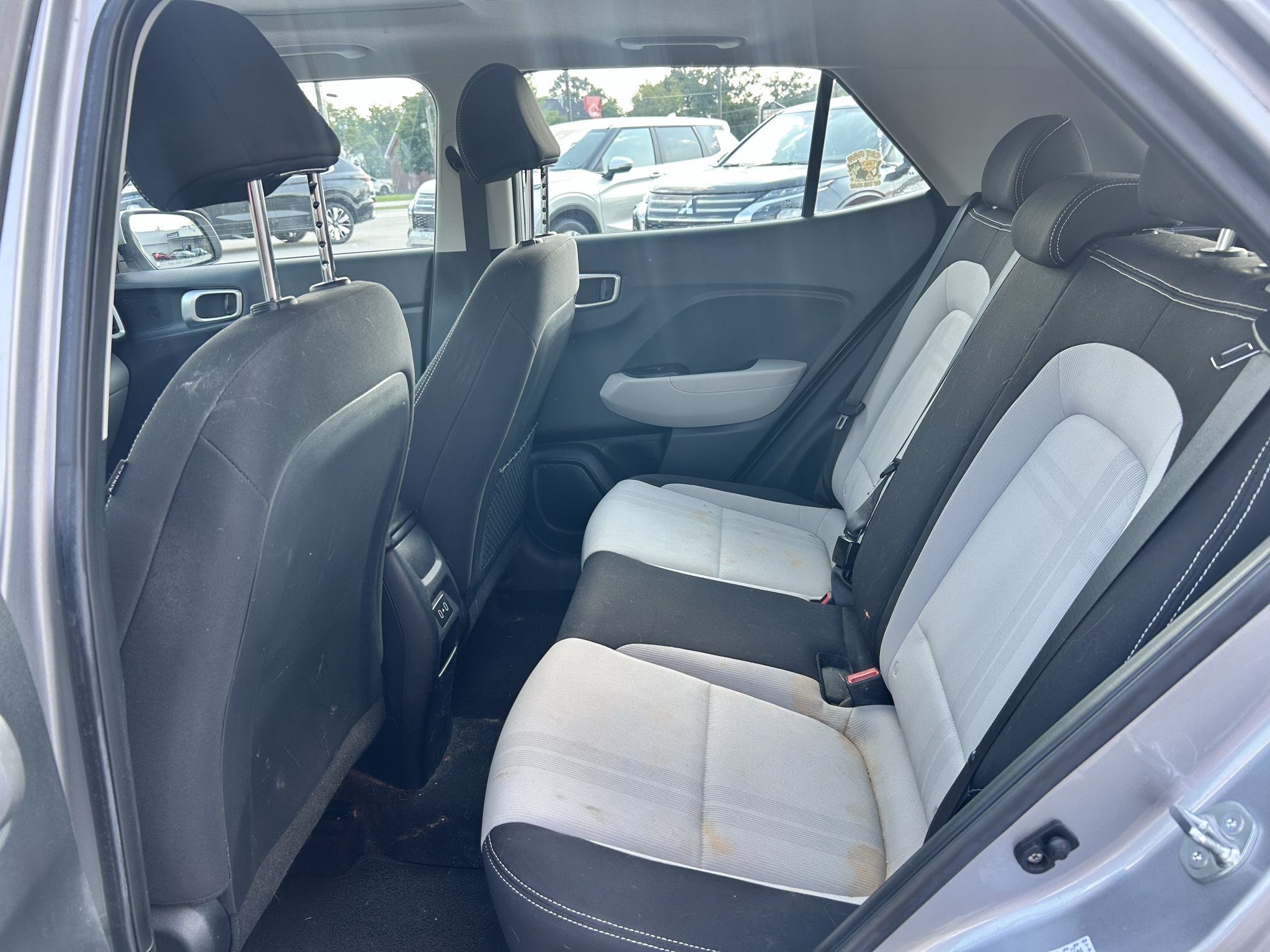 Used 2024 Silver Hyundai  image 10
