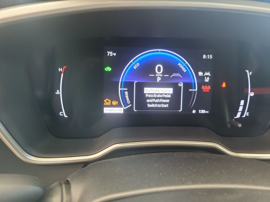 2025 Toyota Corolla XLE - Photo 22