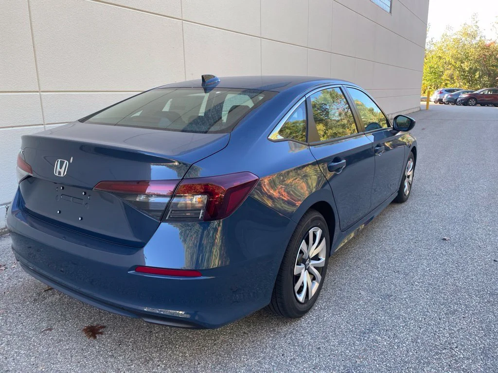 New 2026 Blue Lagoon Pearl Honda 2WD LX image 7