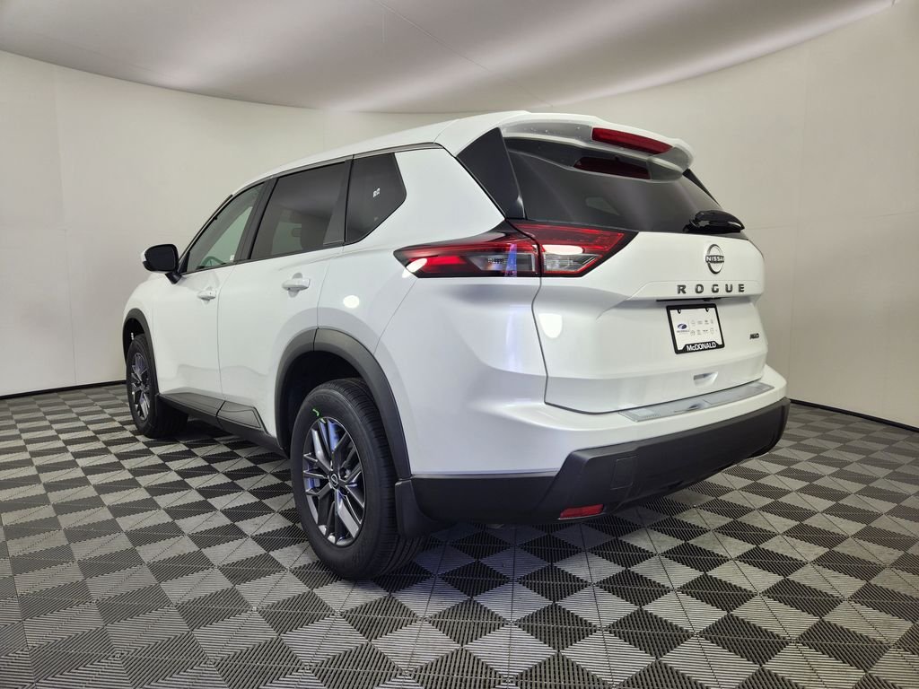New 2026 Everest White Pearl TriCoat Nissan SV image 3
