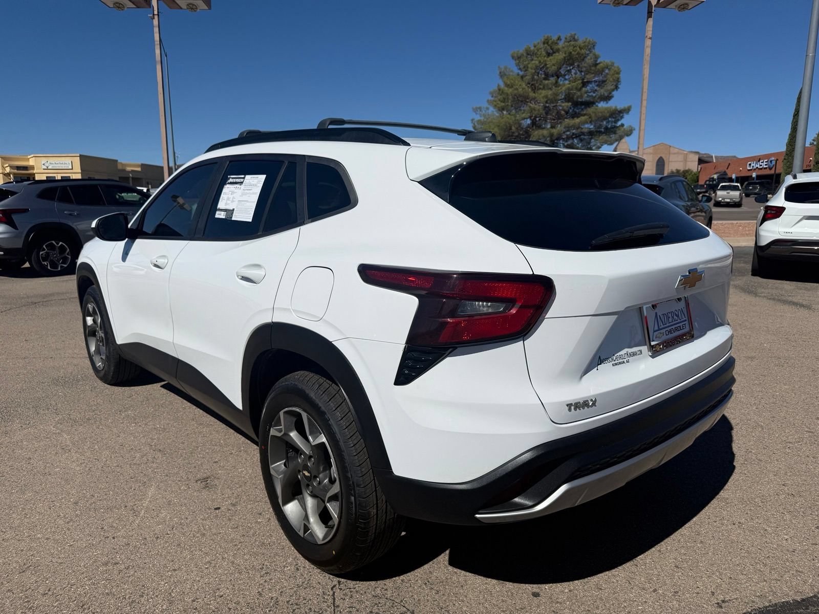 2024 Chevrolet Trax LT - Photo 34