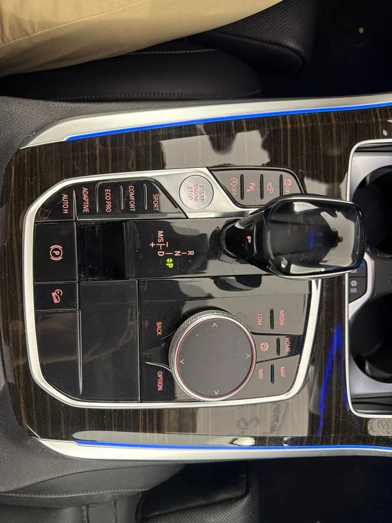 Used 2019 Black Sapphire Metallic BMW xDrive40i image 28