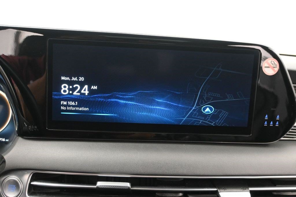 Certified Used 2024 Typhoon Silver Hyundai Calligraphy image 13