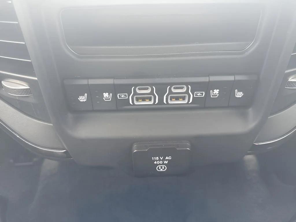 Used 2025 Black Ram Limited image 14