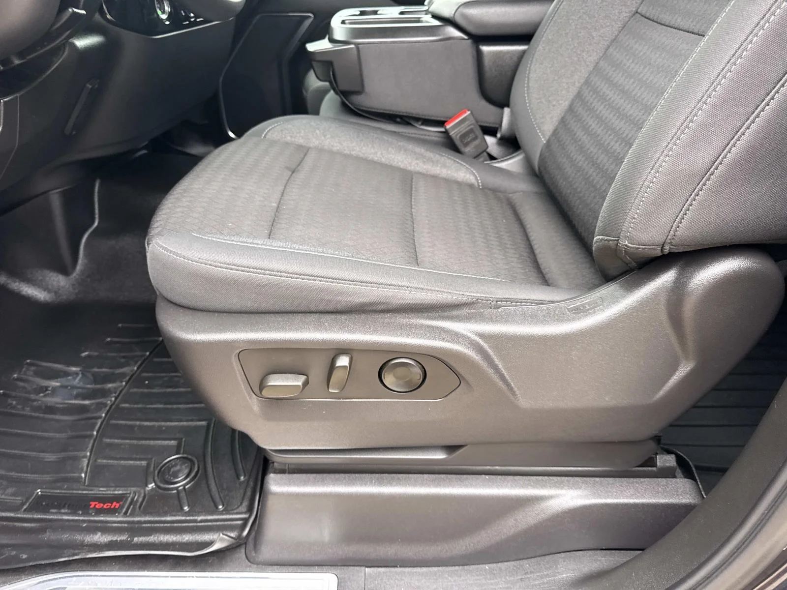Used 2024 Thunderstorm Gray GMC Elevation image 16