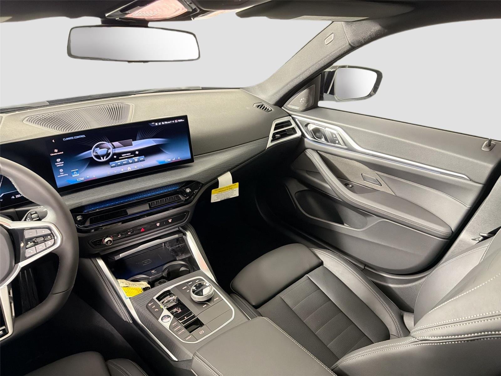 New 2026 Black Sapphire Metallic BMW xDrive40 image 23