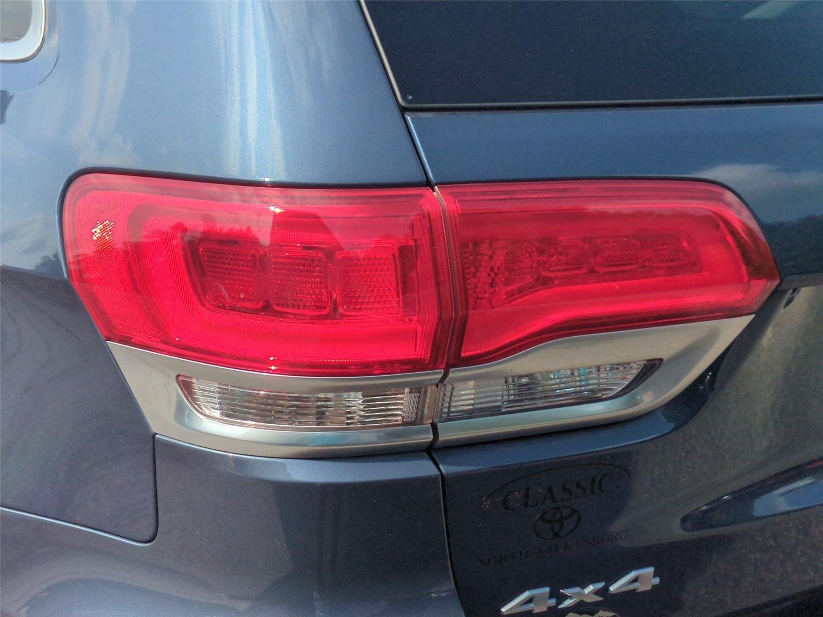 Used 2020 Slate Blue Pearlcoat Jeep Summit image 12