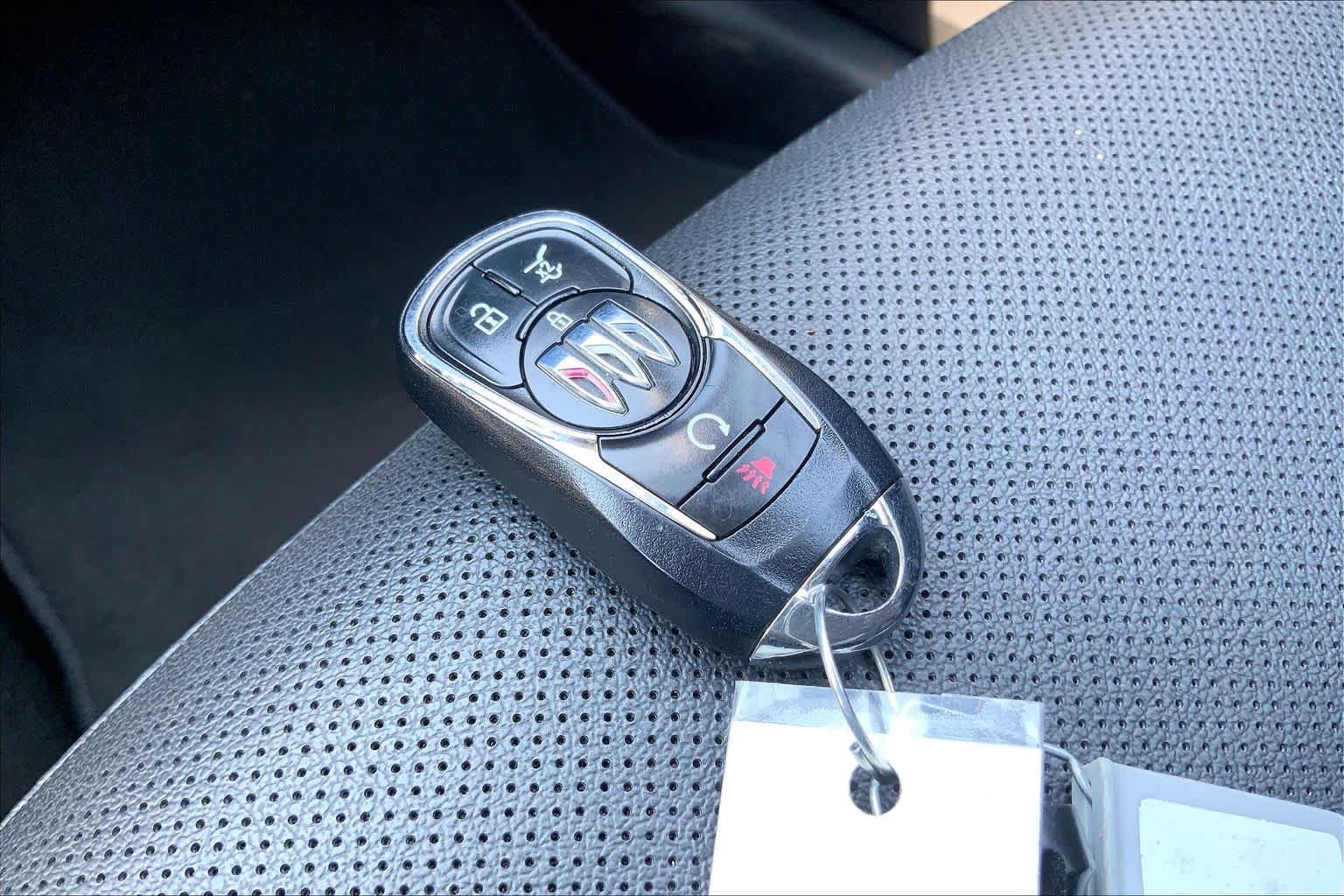 Used 2024  Buick Sport Touring image 15