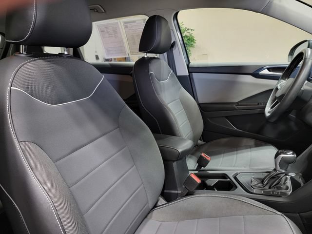 Used 2023 Gray Volkswagen 1.5T SE image 16