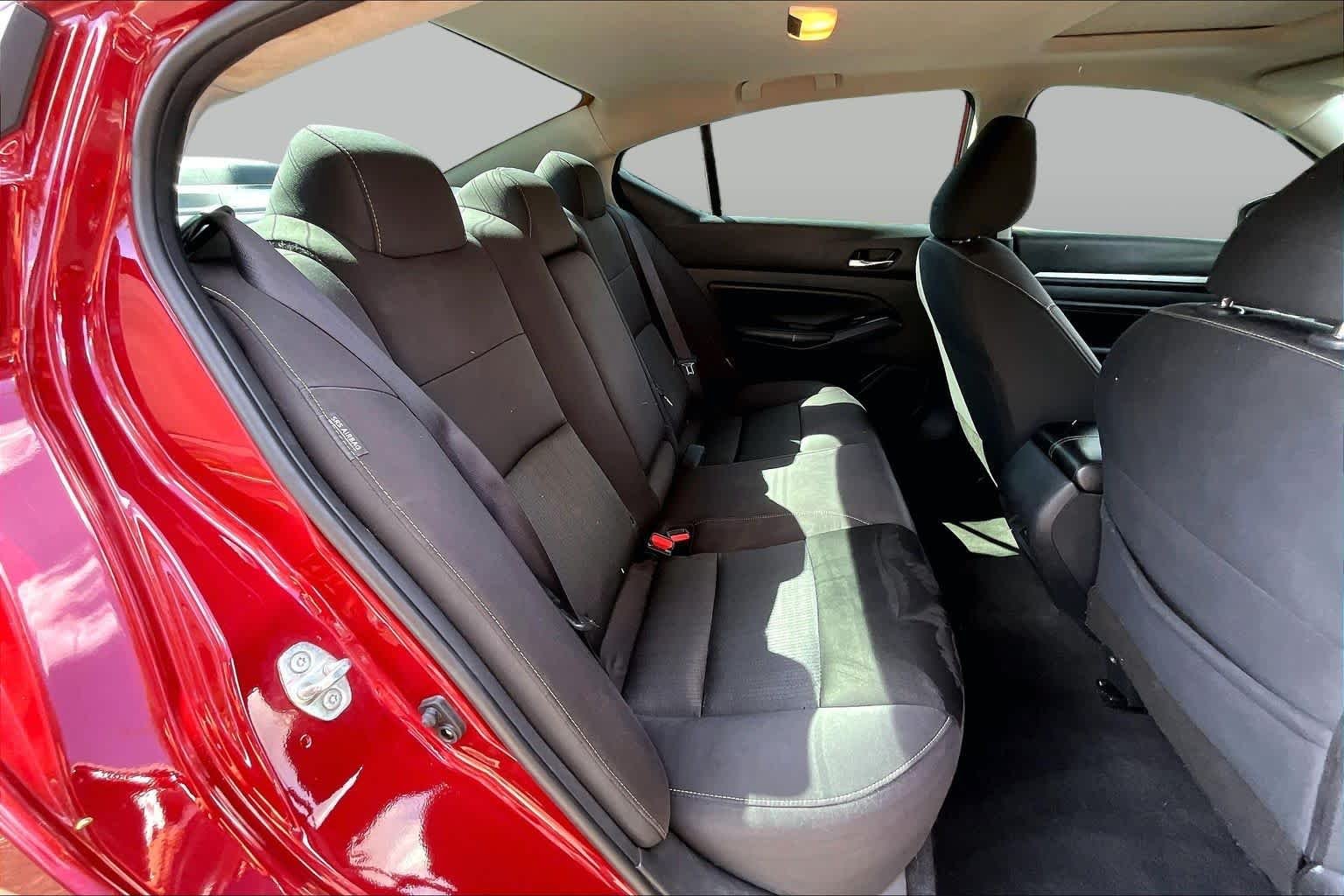 Used 2022 Scarlet Ember Tintcoat Nissan 2.5 SV image 39
