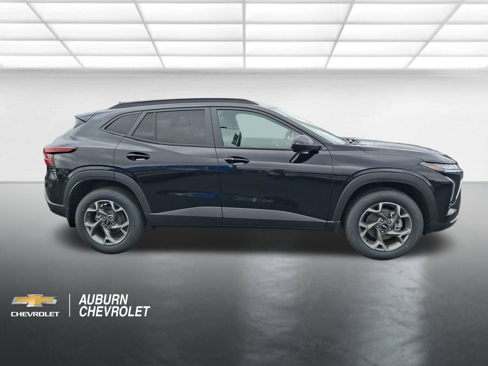 2026 Chevrolet Trax LT - Photo 2