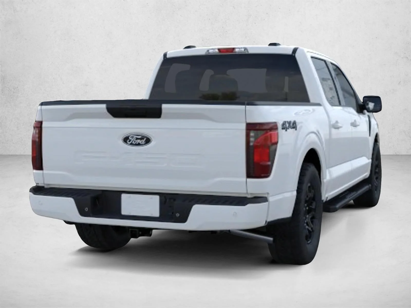 New 2026 Oxford White Ford XLT image 8