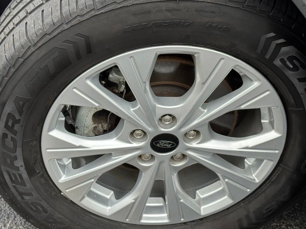 Used 2024 Black Ford Active image 9