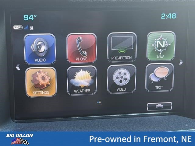 Used 2017 Pepperdust Metallic Chevrolet Premier image 4