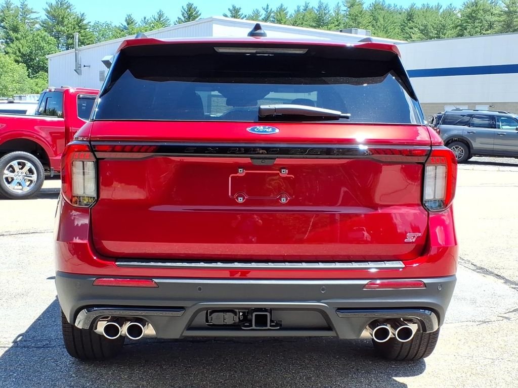 New 2026 Rapid Red Metallic Tinted Clearcoat Ford ST image 6