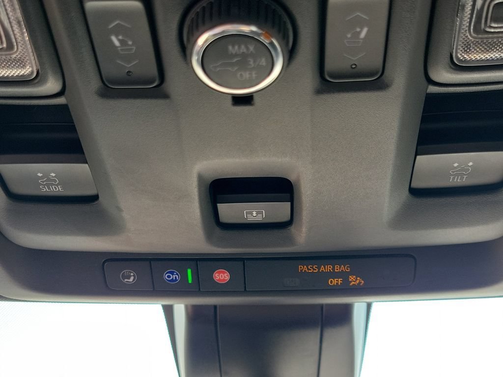 Used 2021 SMOKEY QUARTZ METALLIC GMC AT4 image 34