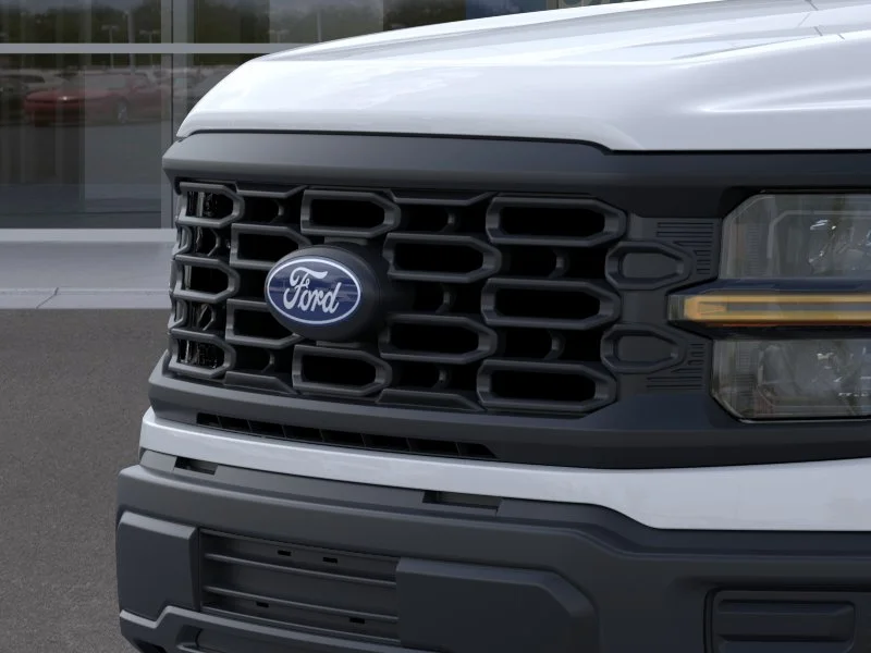 New 2026 Oxford White Ford XL image 17