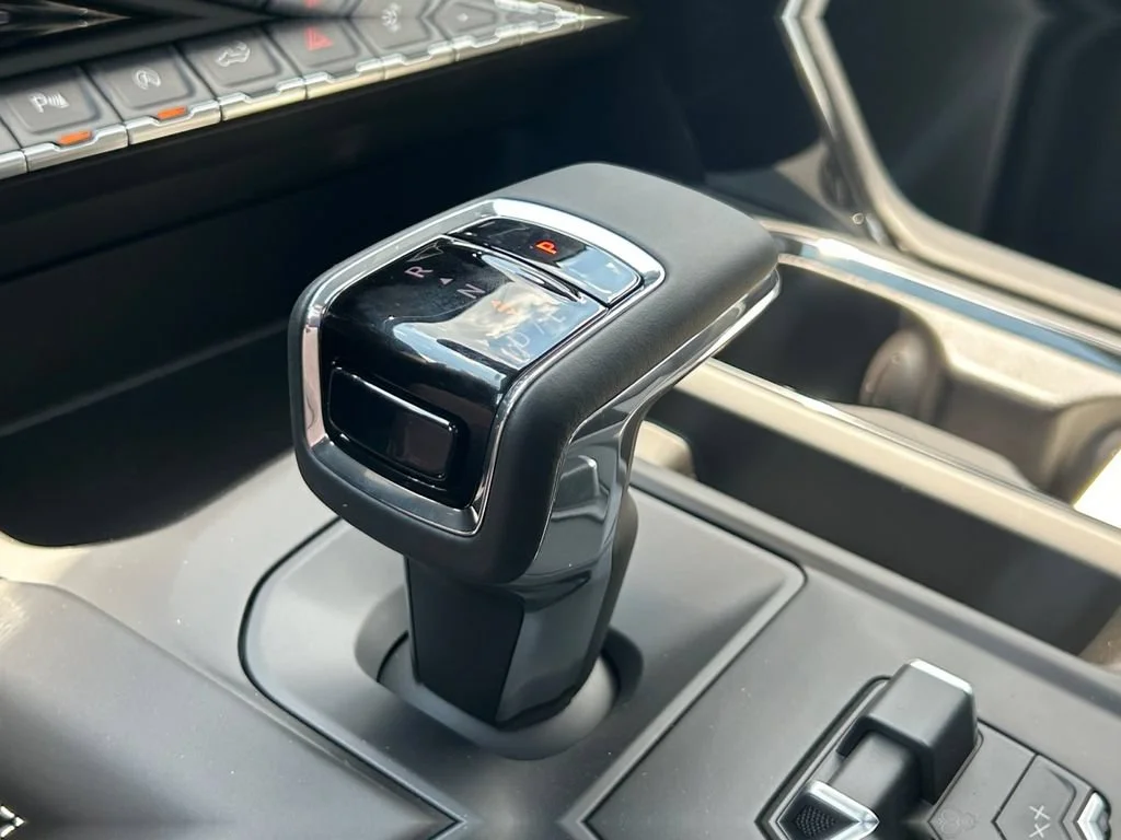 New 2026 Onyx Black GMC AT4X image 32