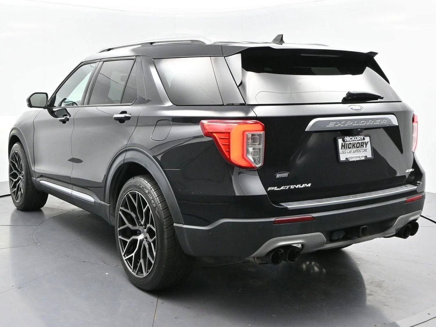 Used 2022 Agate Black Ford Platinum image 5