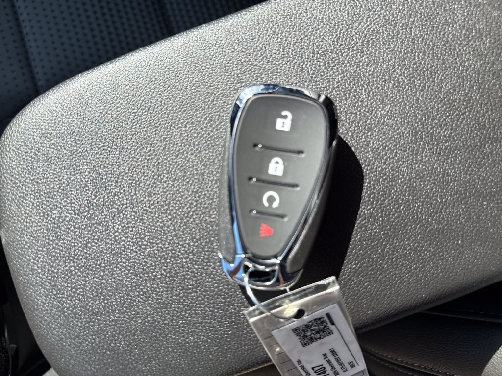 Used 2026 White Chevrolet LT image 20