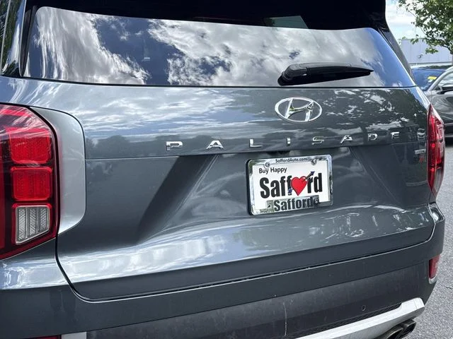 Used 2022 Gray Hyundai SEL image 11