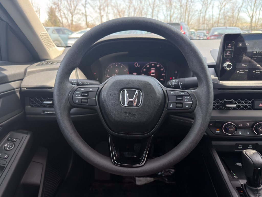 New 2026 Urban Gray Pearl Honda SE image 13