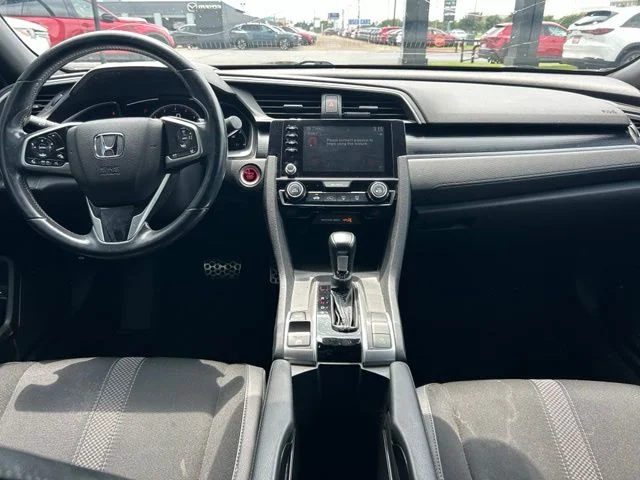 Used 2020  Honda Sport image 11