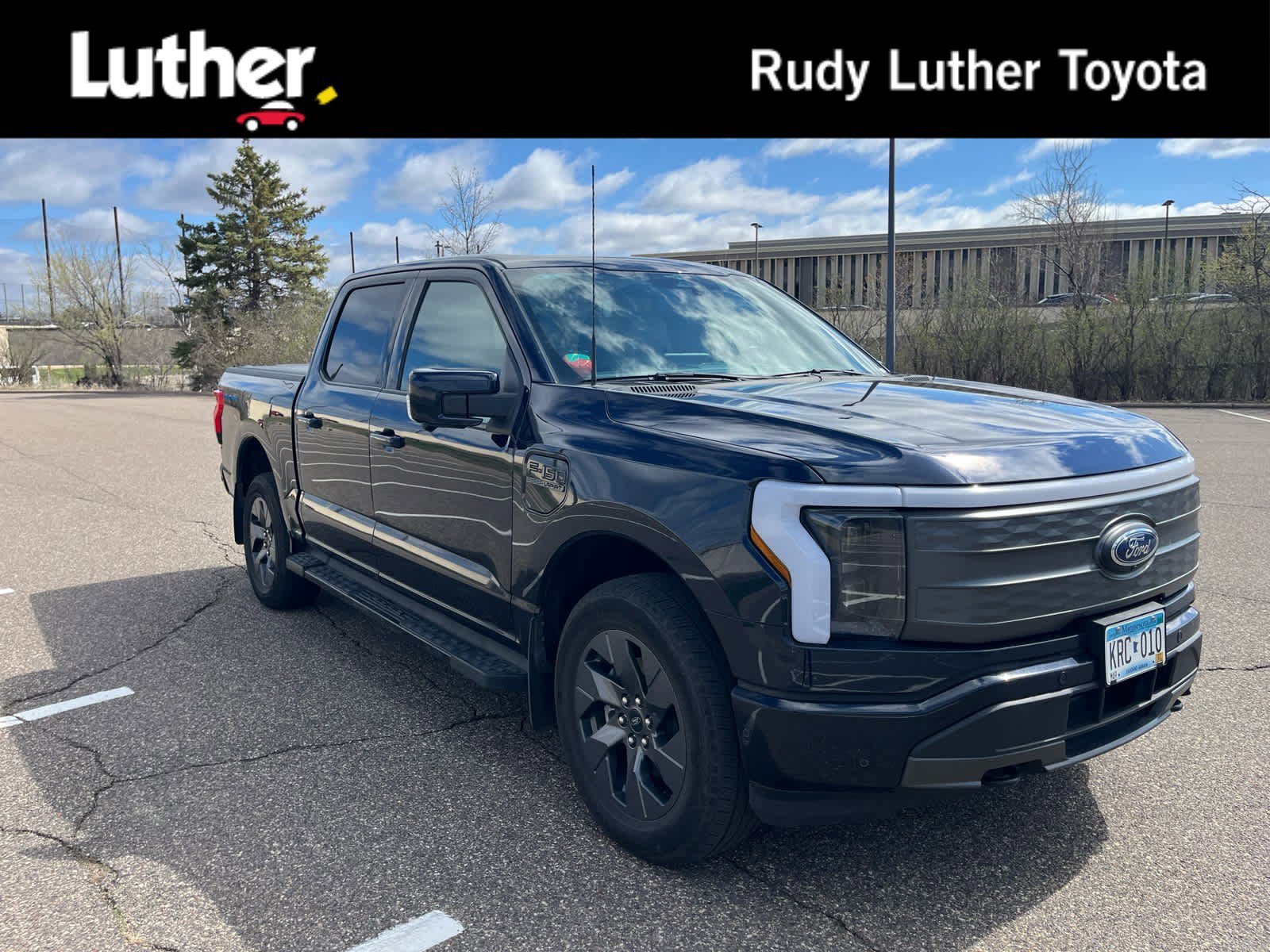 2023 Ford F-150 Lariat 4x4 SuperCrew 5-1/2 Box's photo