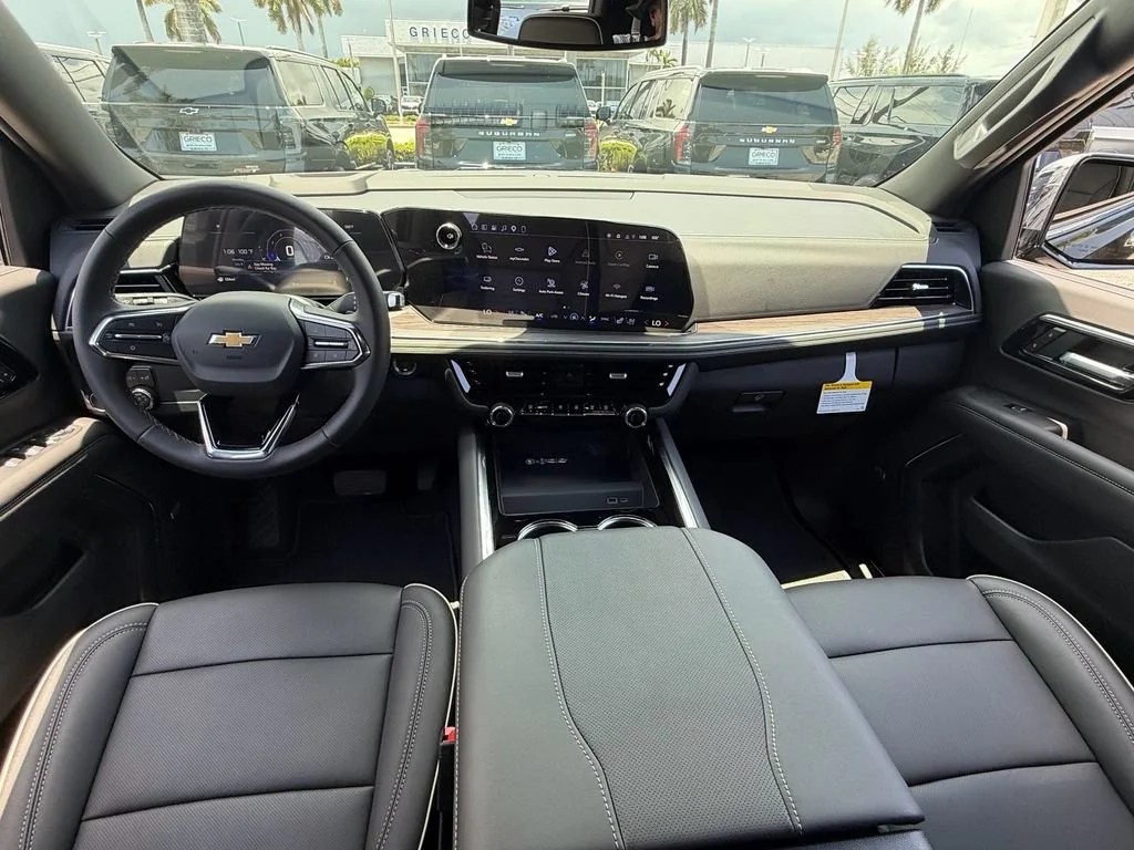 2026 Chevrolet Tahoe Premier - Photo 10