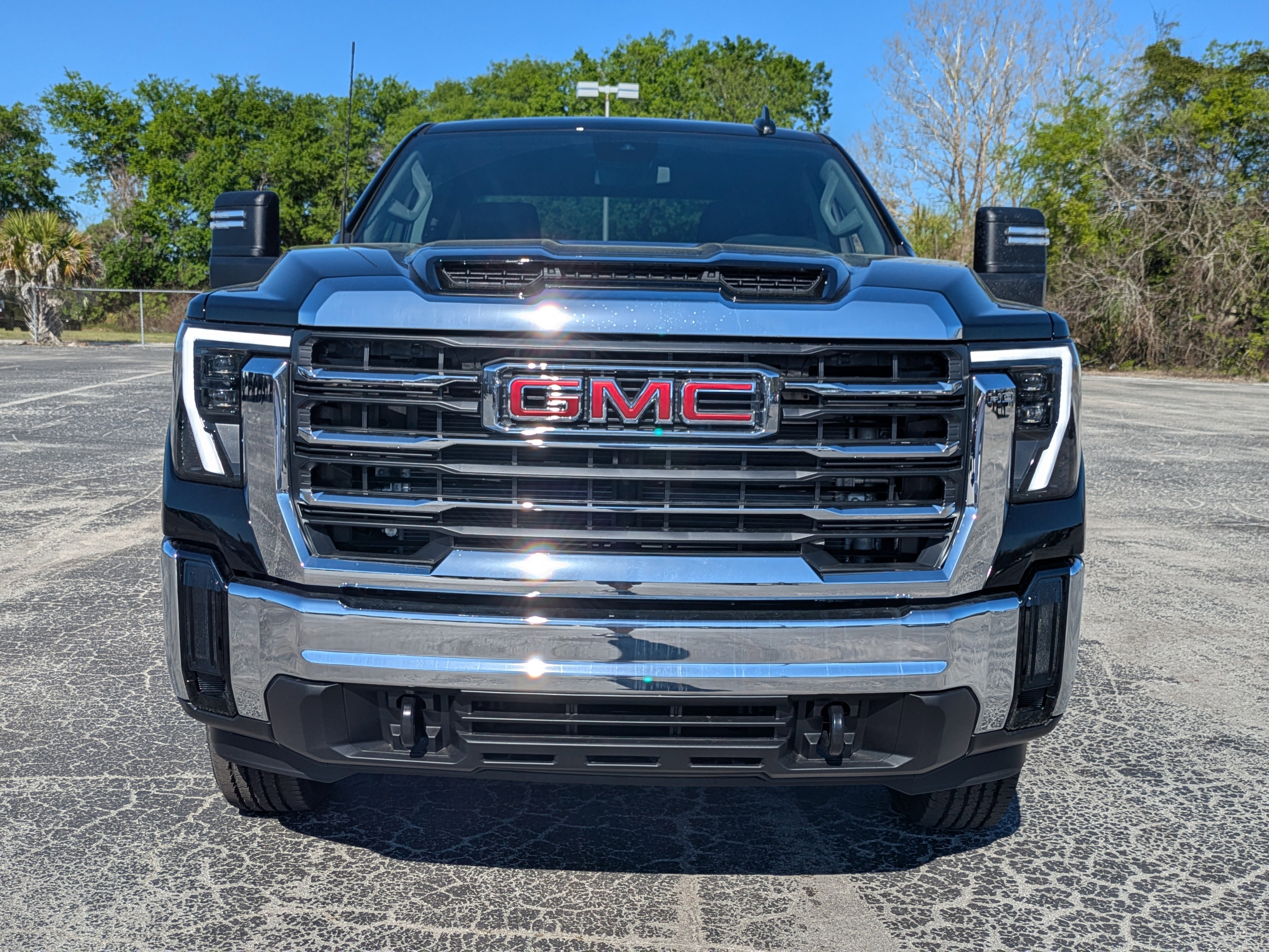 2026 GMC Sierra 2500HD SLE - Photo 9