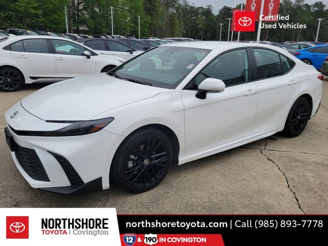 2025 Toyota Camry SE